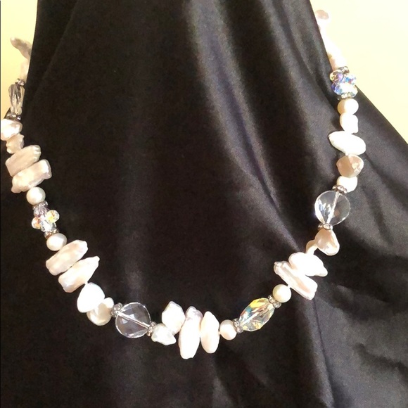 Stunning Baroque Pearl & Swarovski Necklace - Picture 2 of 6